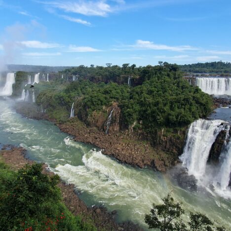 Bolivia as a traditional and diverse travel destination